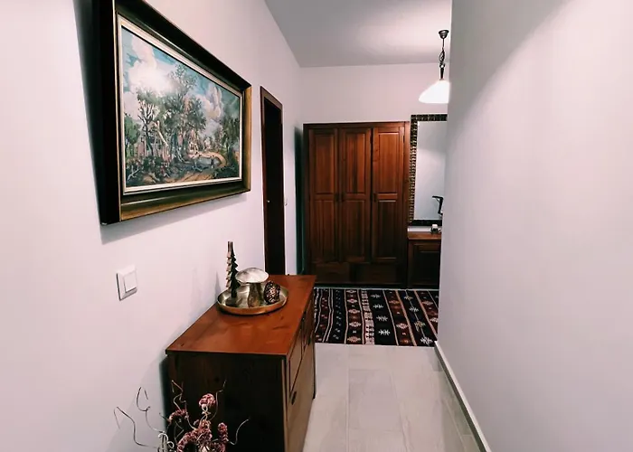 Alpine View Villa Razlık